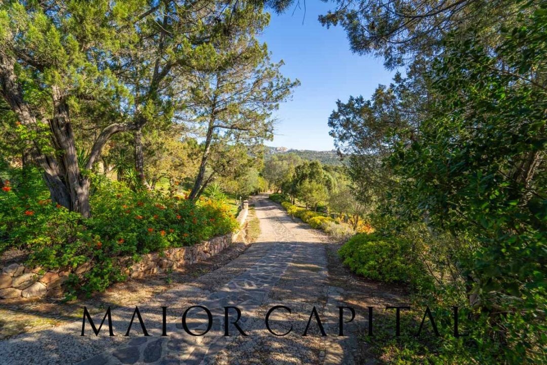 Se vende villa in zona tranquila Arzachena Sardegna foto 53