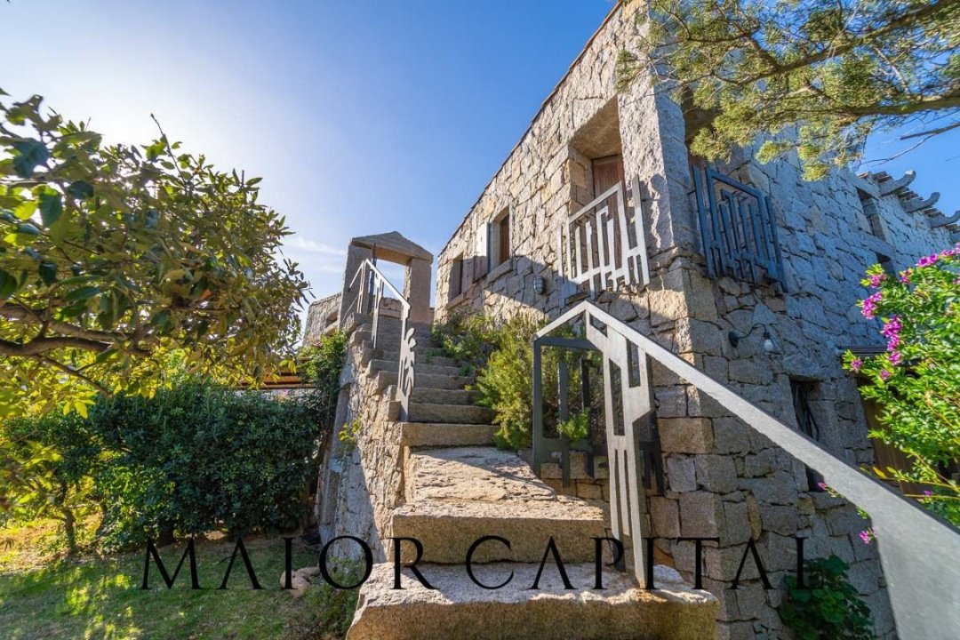 Se vende villa by the mar Arzachena Sardegna foto 3