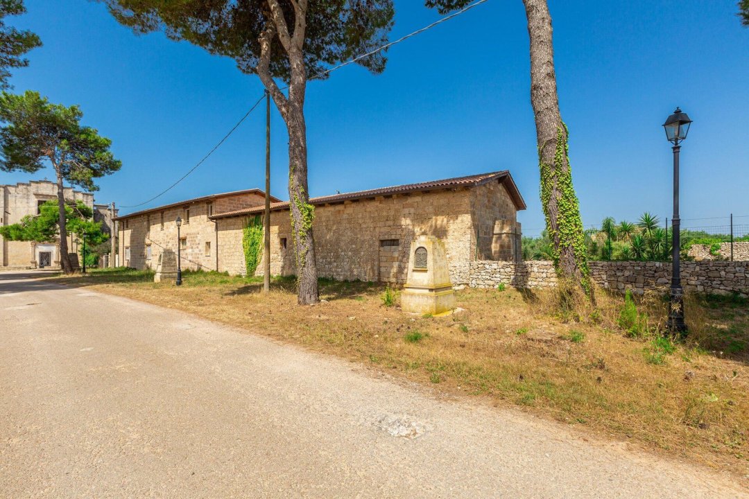 For sale cottage in quiet zone Presicce Puglia foto 4