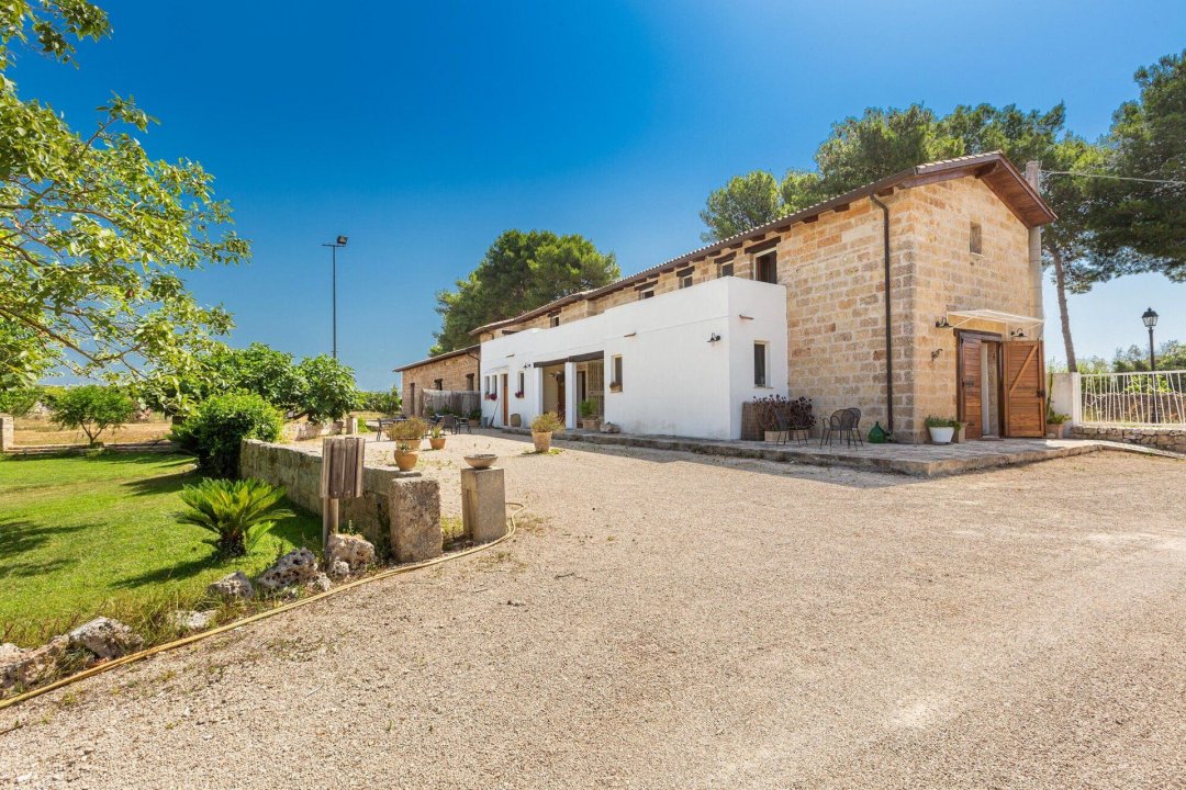 For sale cottage in quiet zone Presicce Puglia foto 1
