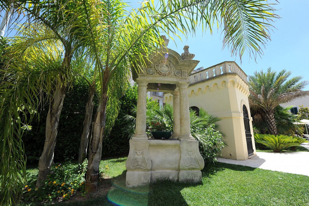 For sale palace in city Alessano Puglia foto 4