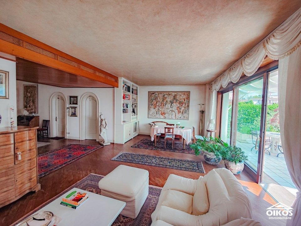 For sale apartment by the lake Desenzano del Garda Lombardia foto 15