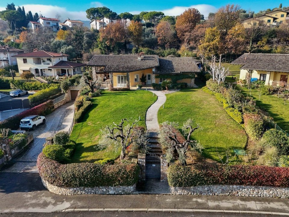 Zu verkaufen villa by the see Padenghe sul Garda Lombardia foto 56