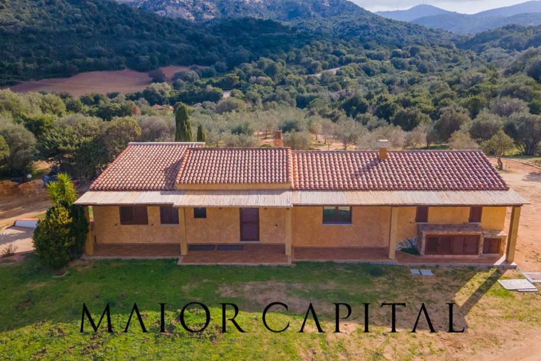 Se vende villa in zona tranquila Olbia Sardegna foto 25