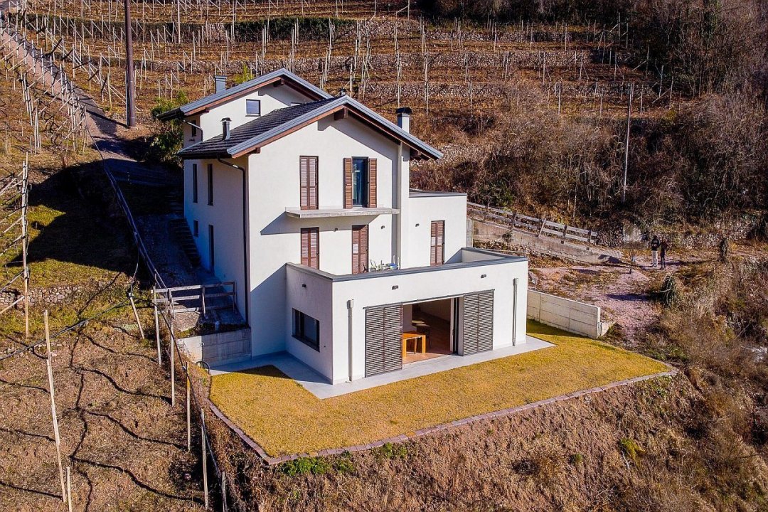 Se vende villa in zona tranquila Cembra Trentino-Alto Adige foto 2
