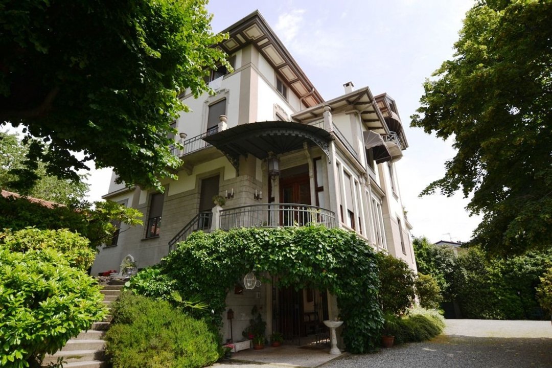 For sale villa in quiet zone Pollone Piemonte foto 1