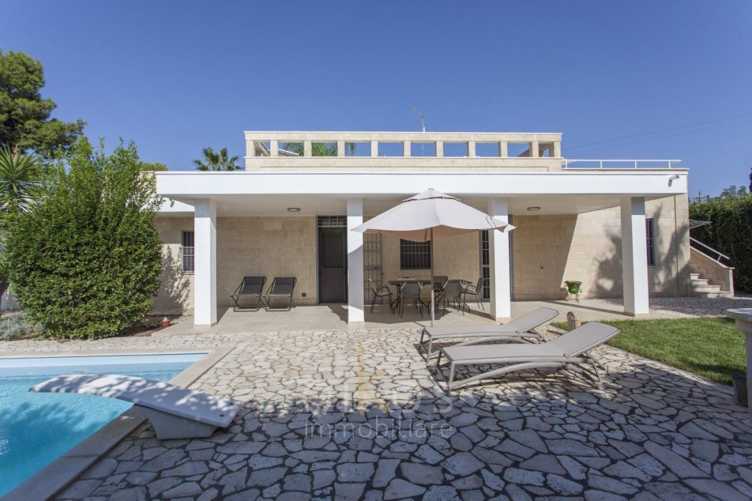 A vendre villa in zone tranquille Oria Puglia foto 26