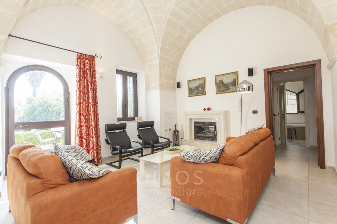 For sale villa in quiet zone Oria Puglia foto 6