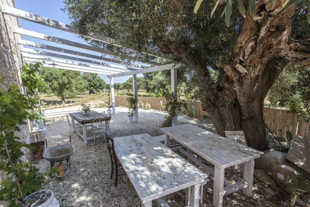 A vendre villa in zone tranquille Carovigno Puglia foto 23