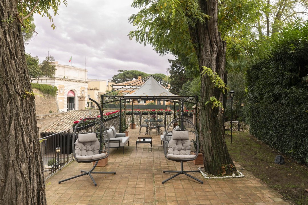 Alquiler corto villa in zona tranquila Roma Lazio foto 40