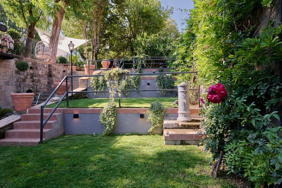 Alquiler corto villa in zona tranquila Roma Lazio foto 9