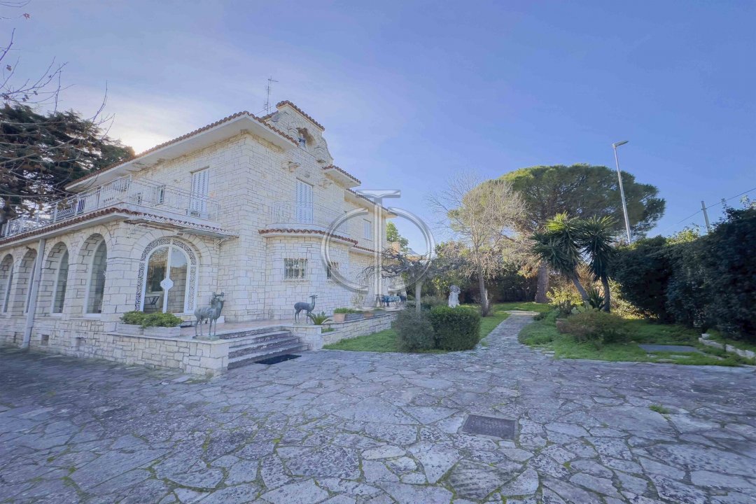 A vendre villa by the mer Bari Puglia foto 1