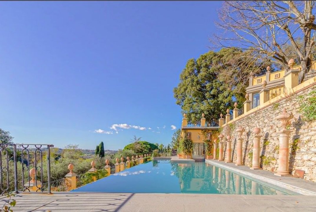 Se vende villa in zona tranquila  Toscana foto 5