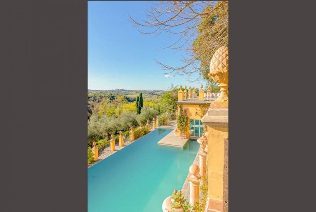 Se vende villa in zona tranquila  Toscana foto 8