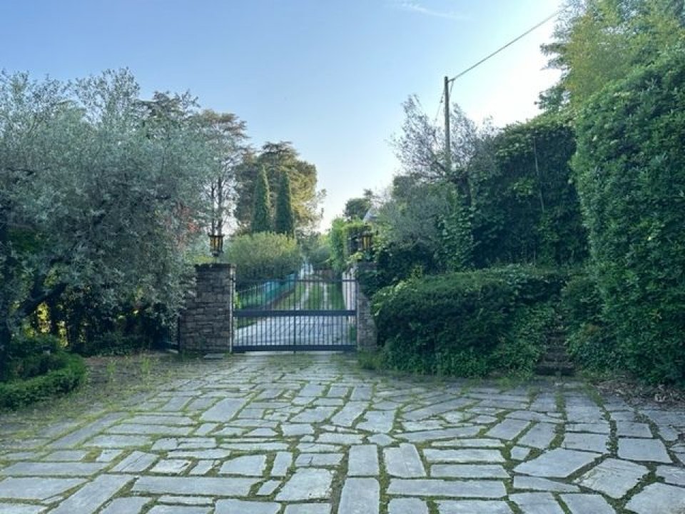 Se vende villa in  Desenzano del Garda Lombardia foto 47