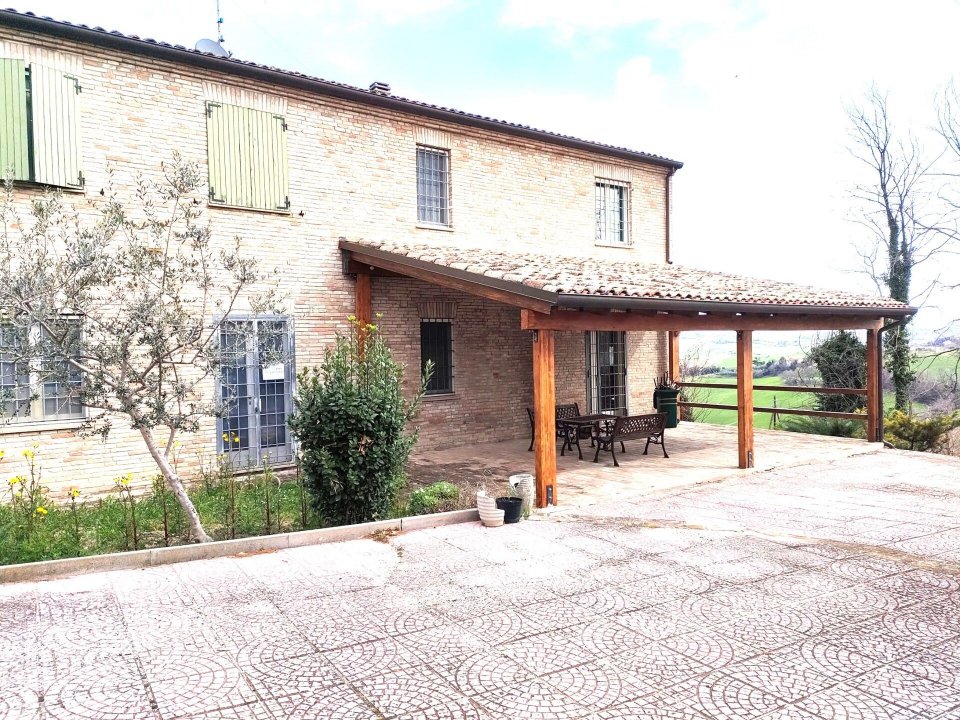 For sale cottage in quiet zone Tavullia Marche foto 1
