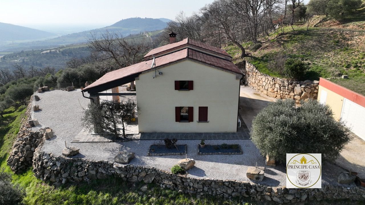 For sale cottage in quiet zone Arquà Petrarca Veneto foto 4