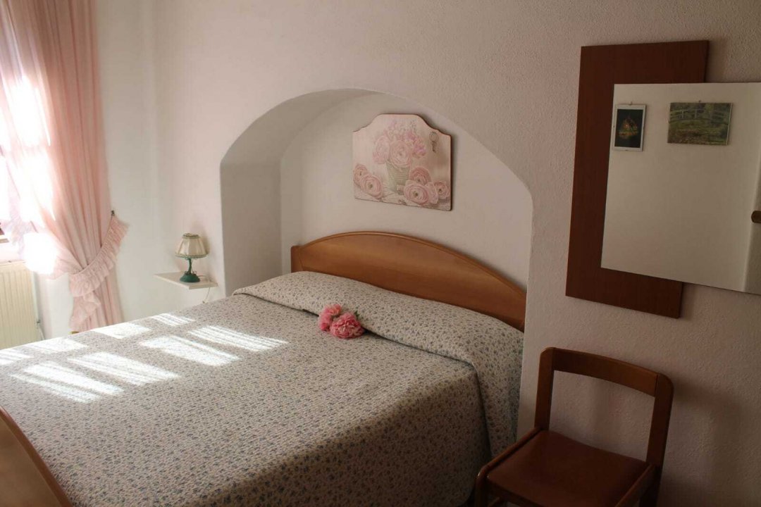 Short rent flat in quiet zone Barano d´Ischia Campania foto 5