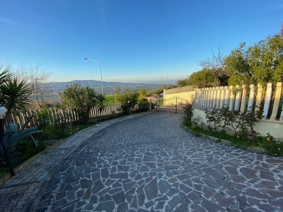 Se vende villa in  Atri Abruzzo foto 29