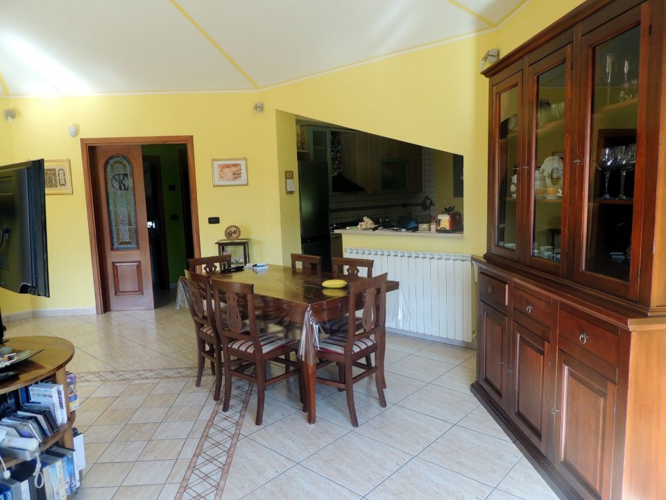 A vendre villa in zone tranquille San Valentino in Abruzzo Citeriore Abruzzo foto 10