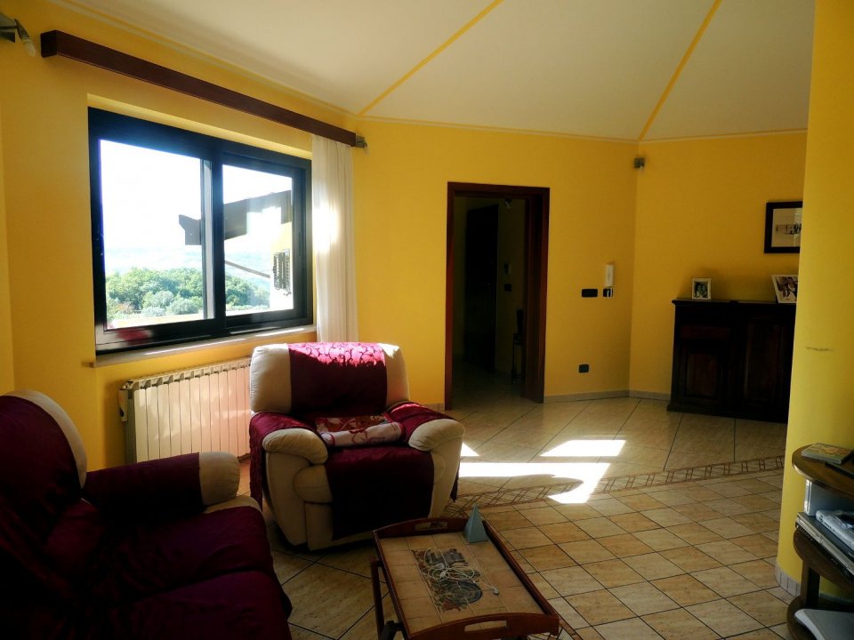 A vendre villa in zone tranquille San Valentino in Abruzzo Citeriore Abruzzo foto 11
