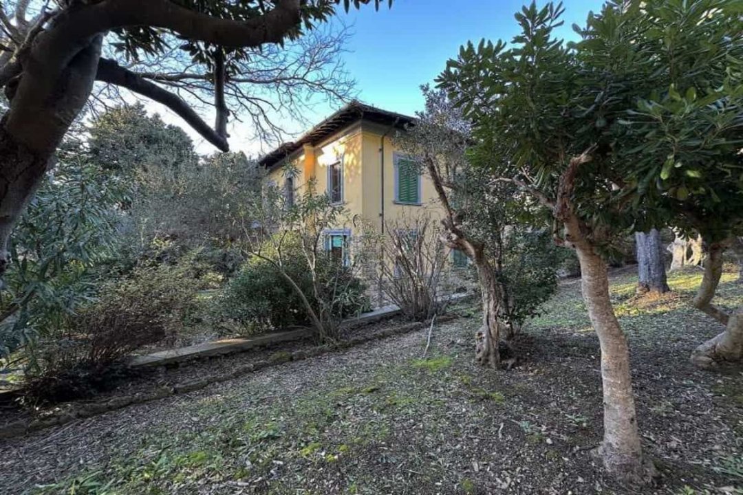 Se vende villa in zona tranquila Rosignano Marittimo Toscana foto 45