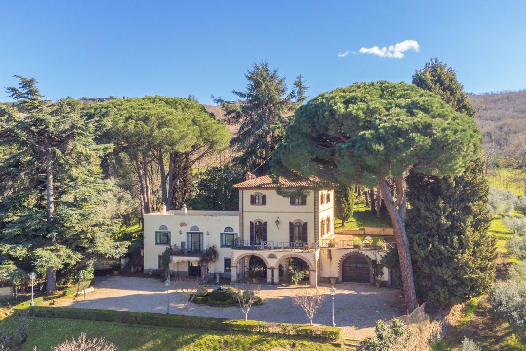 Se vende villa in zona tranquila Frascati Lazio foto 1