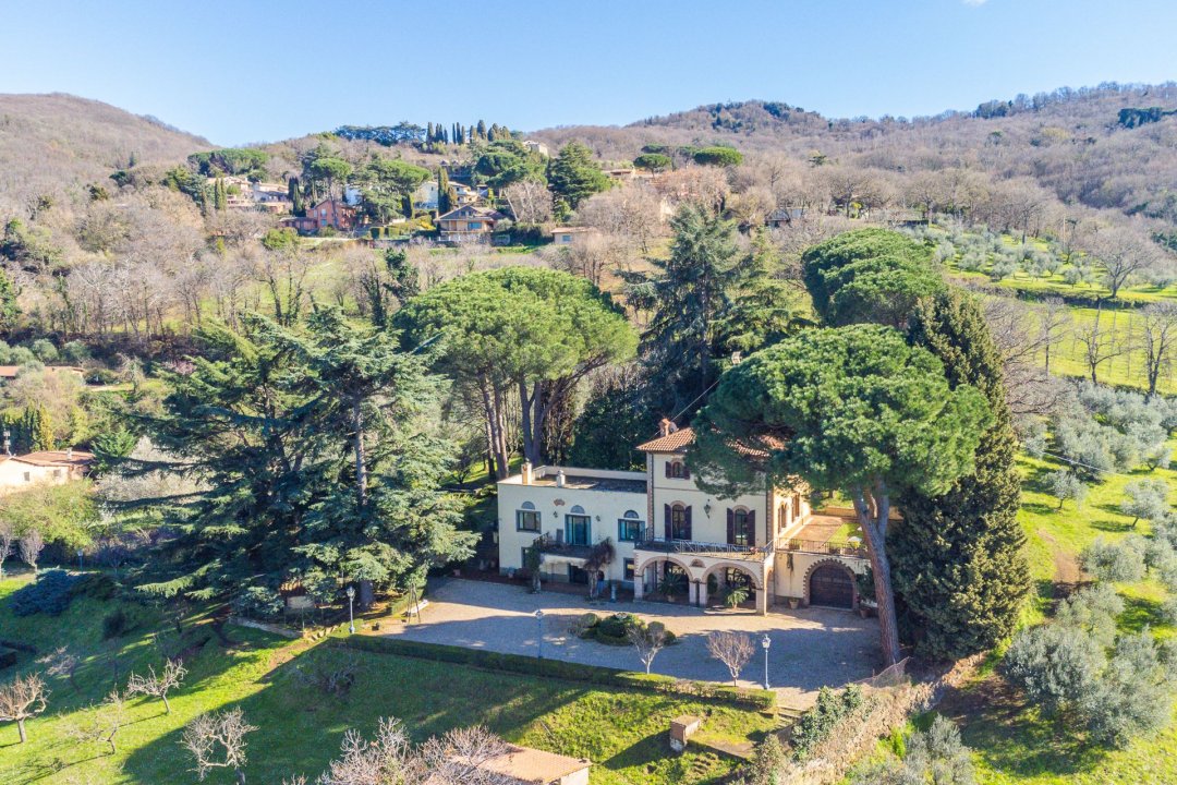 Se vende villa in zona tranquila Frascati Lazio foto 2