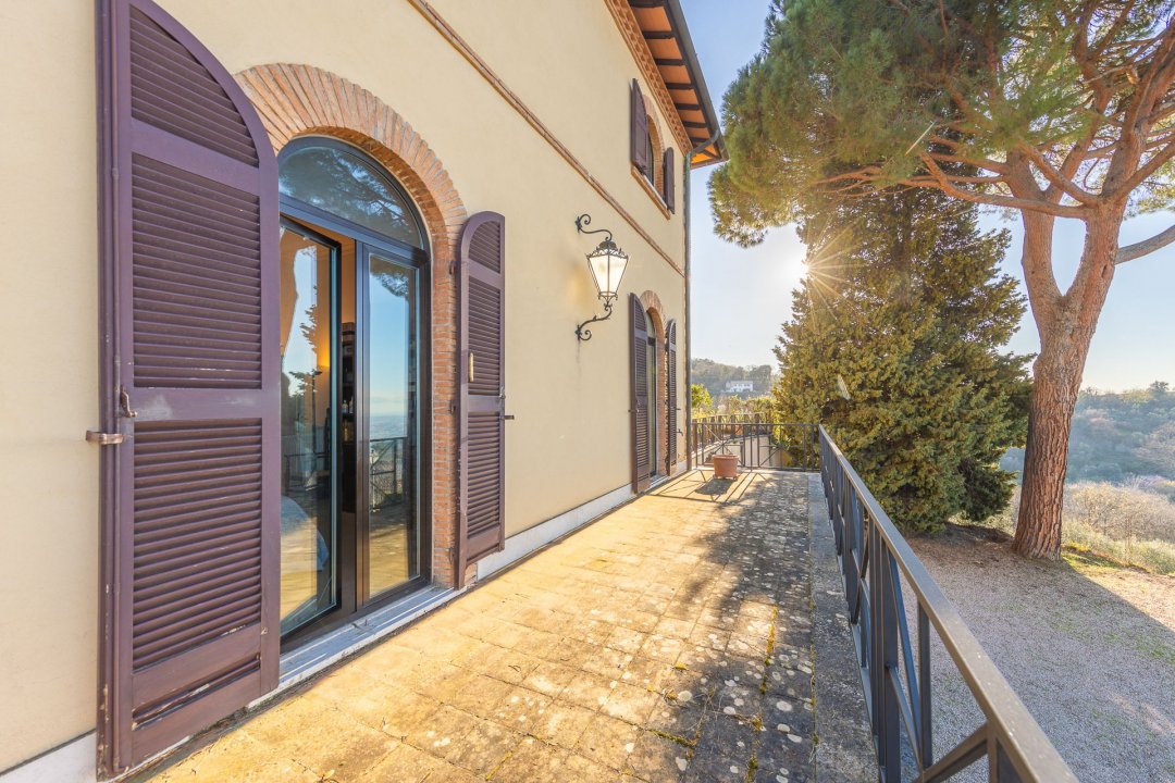 Se vende villa in zona tranquila Frascati Lazio foto 40