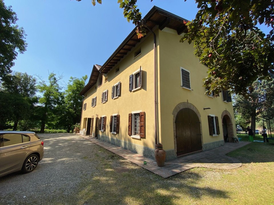 A vendre villa in zone tranquille Sassuolo Emilia-Romagna foto 18
