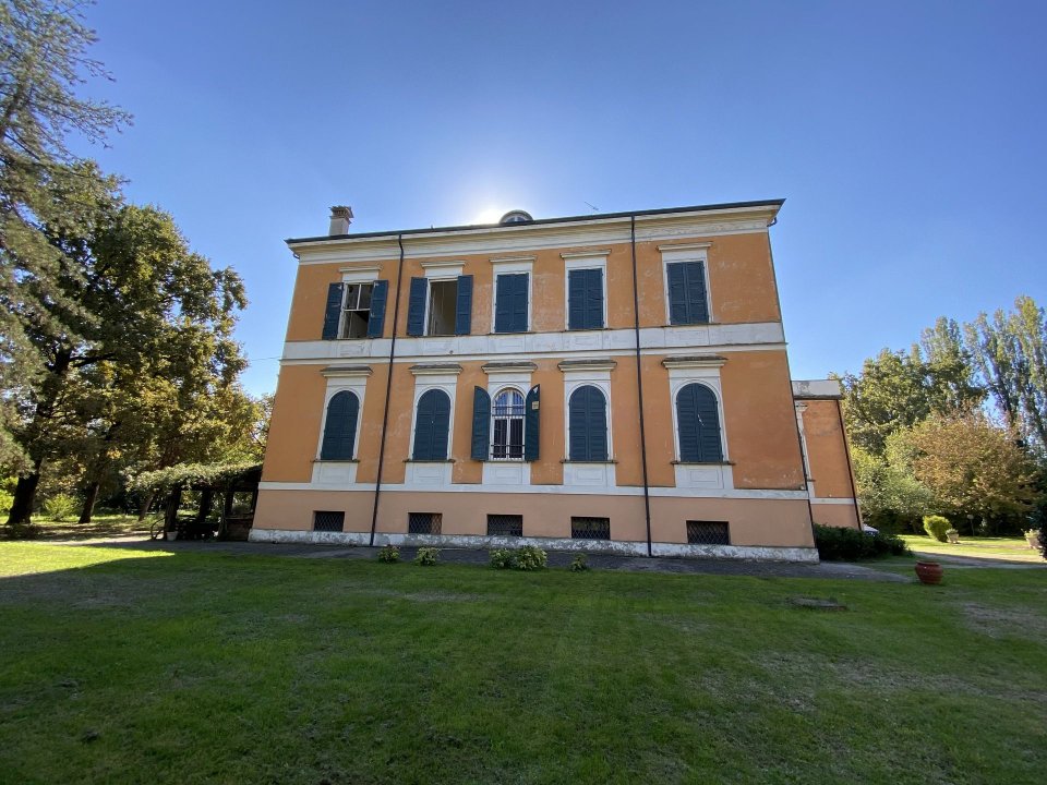 Se vende villa in zona tranquila Reggio Nell´Emilia Emilia-Romagna foto 12