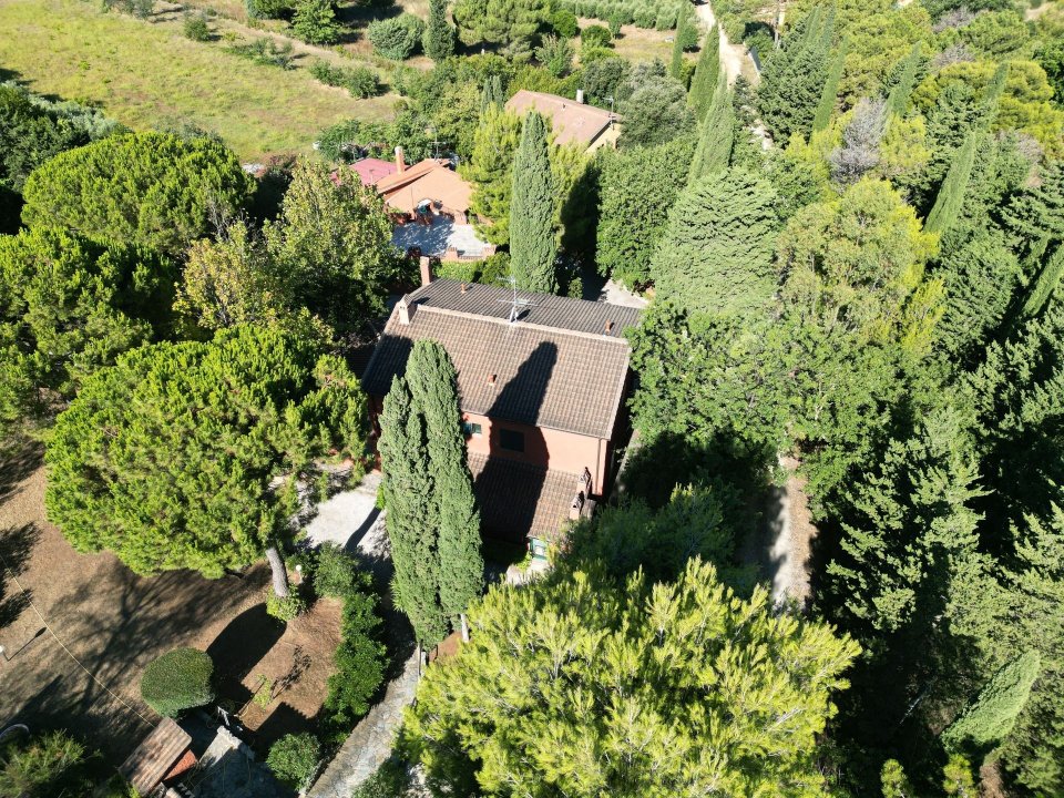 Se vende villa in zona tranquila Campiglia Marittima Toscana foto 69