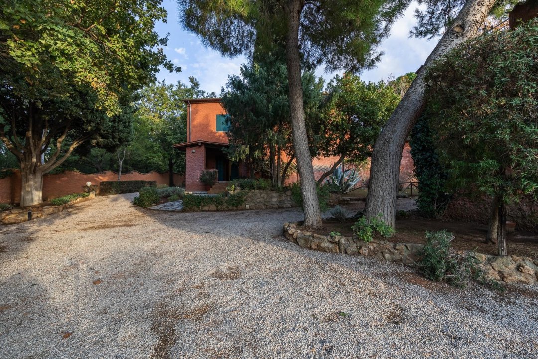 A vendre villa in zone tranquille Campiglia Marittima Toscana foto 10
