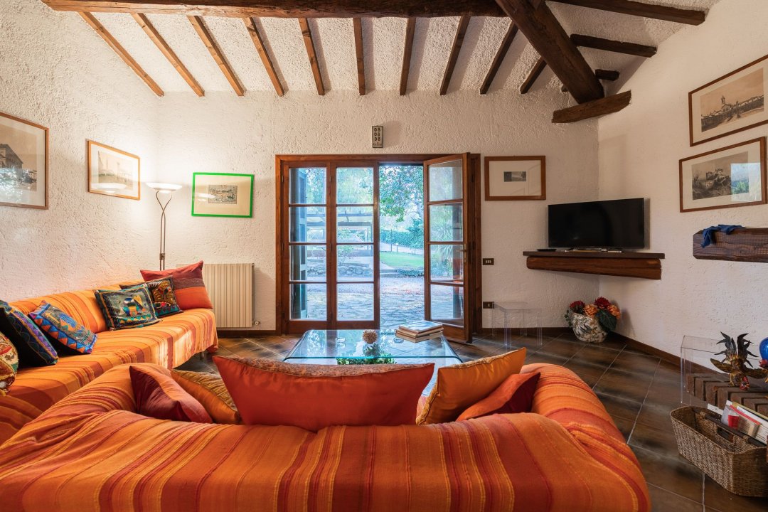 Se vende villa in zona tranquila Campiglia Marittima Toscana foto 45