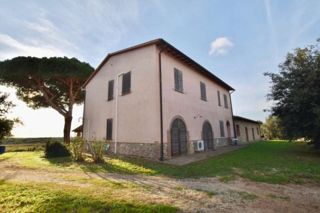 For sale villa by the sea Piombino Toscana foto 1