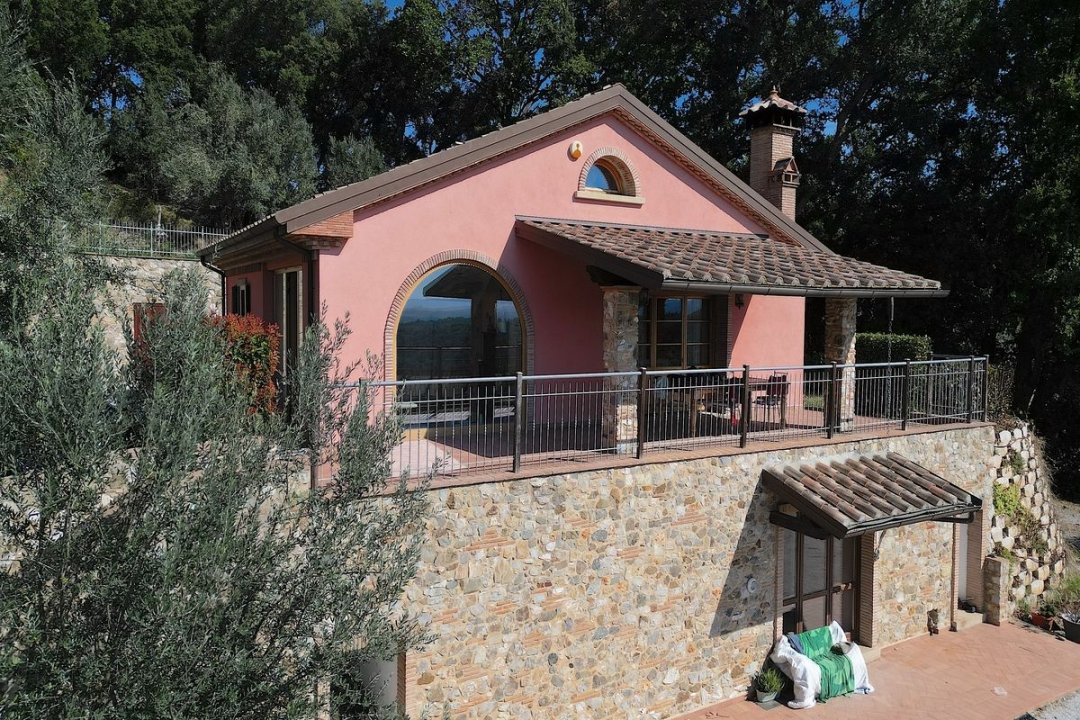 A vendre villa in zone tranquille Riparbella Toscana foto 1