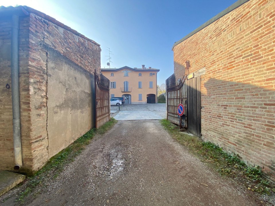 Se vende castillo in zona tranquila Scandiano Emilia-Romagna foto 5