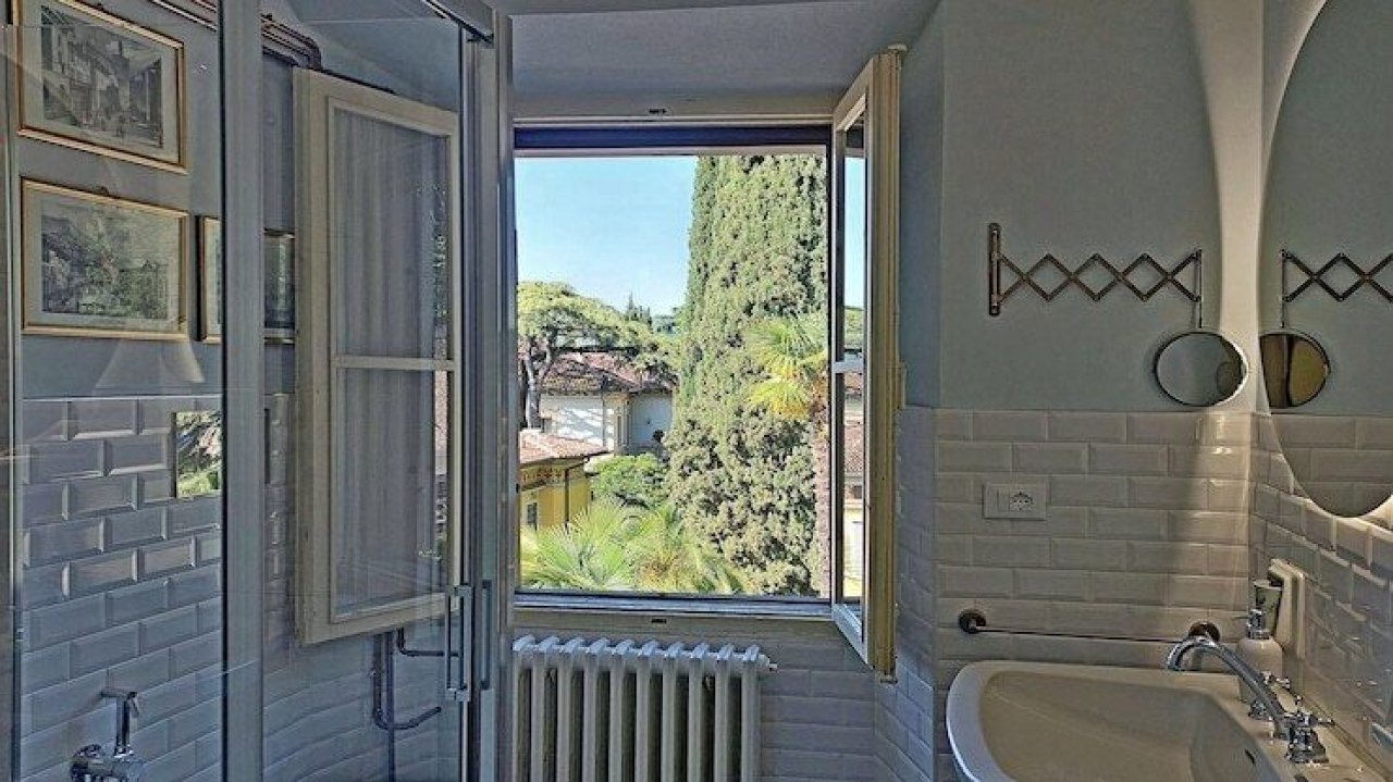 Alquiler corto villa by the lago Salò Lombardia foto 23