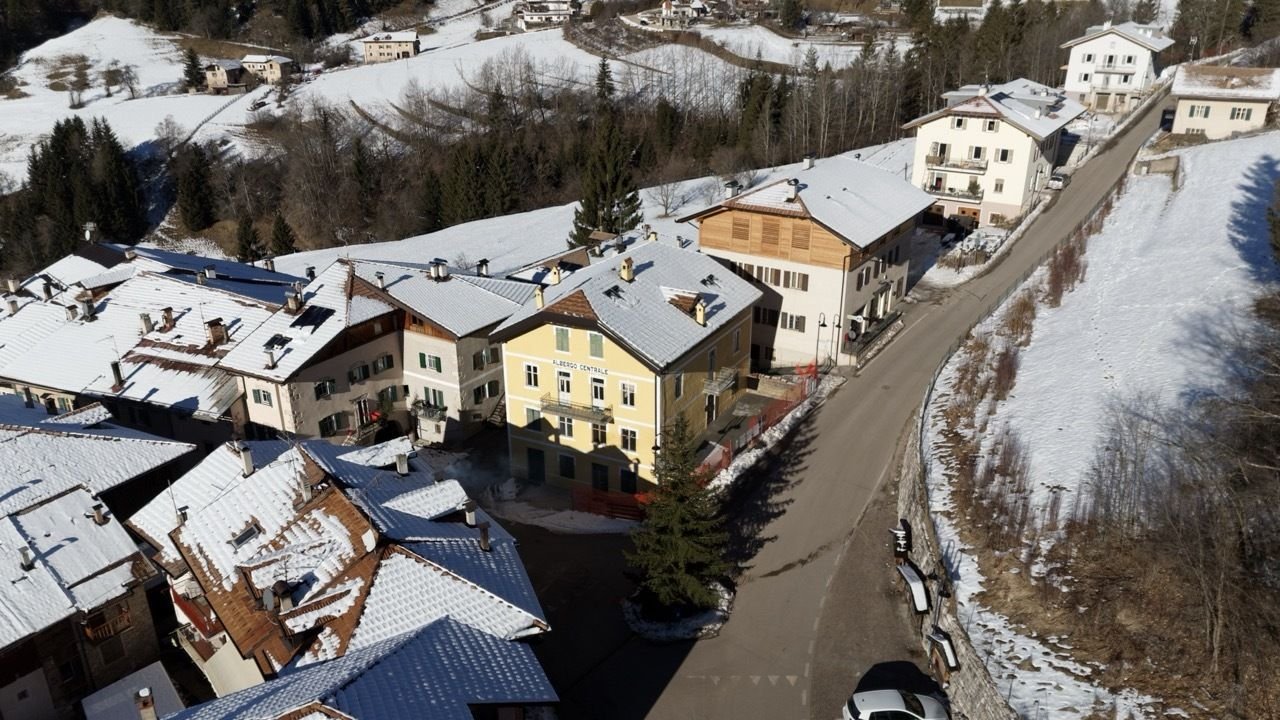 Se vende palacio in montaña Ruffrè-Mendola Trentino-Alto Adige foto 11