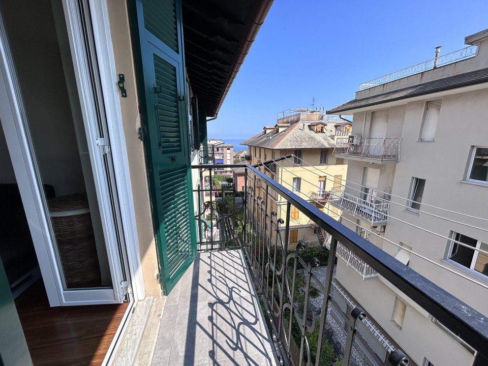 For sale apartment by the sea Arenzano Liguria foto 21