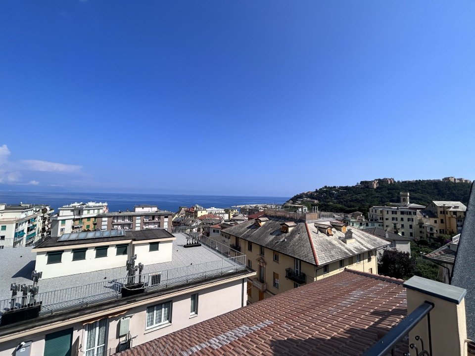 For sale apartment by the sea Arenzano Liguria foto 4