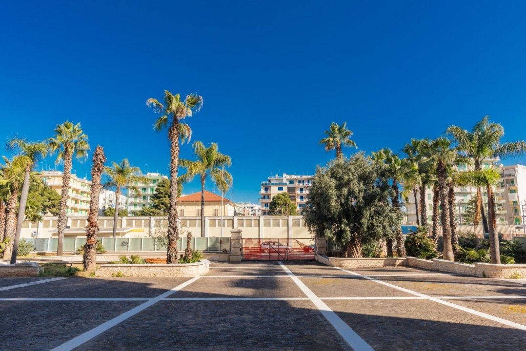 Para venda palácio in  Molfetta Puglia foto 4