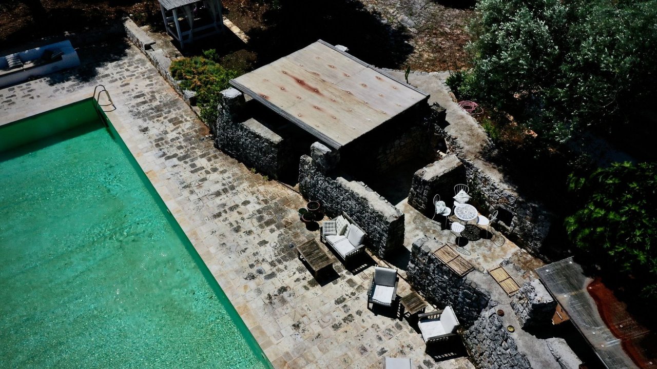 A vendre villa in zone tranquille Ceglie Messapica Puglia foto 8