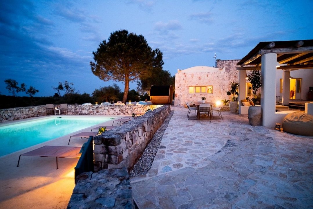 A vendre villa in zone tranquille Ostuni Puglia foto 2