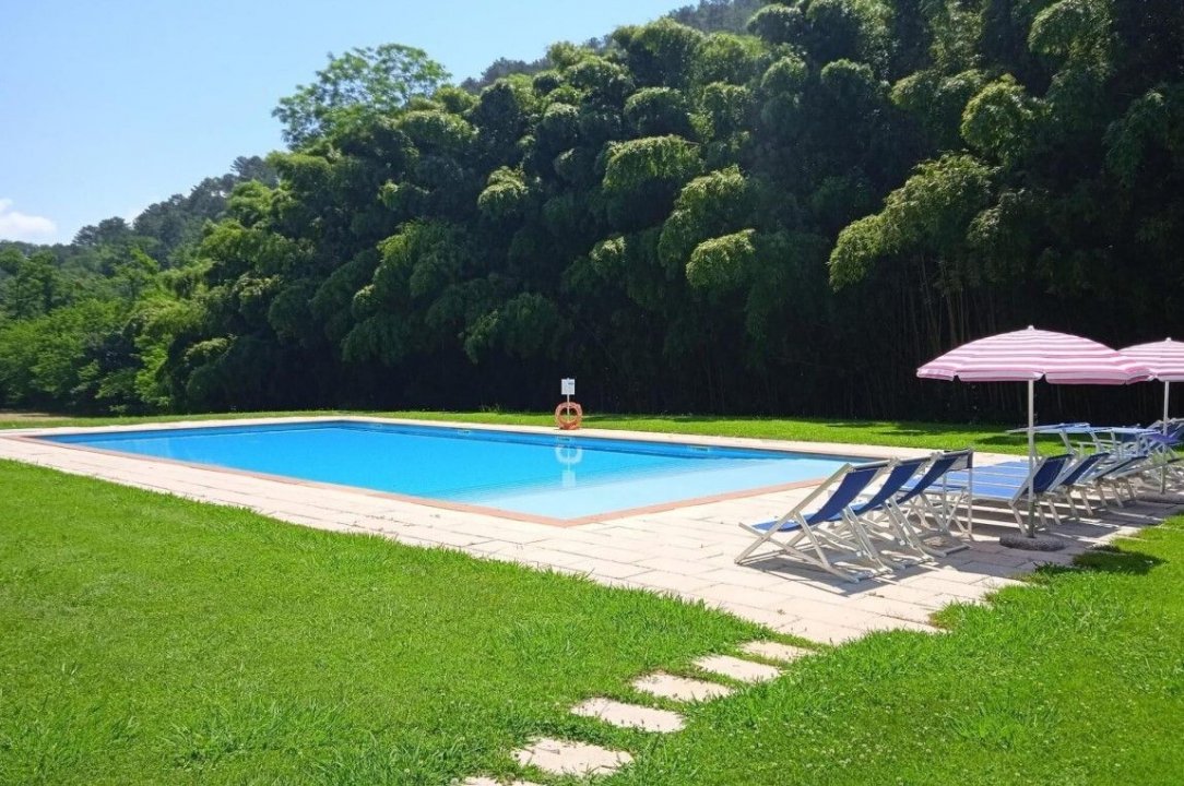 Se vende villa in zona tranquila Camaiore Toscana foto 11
