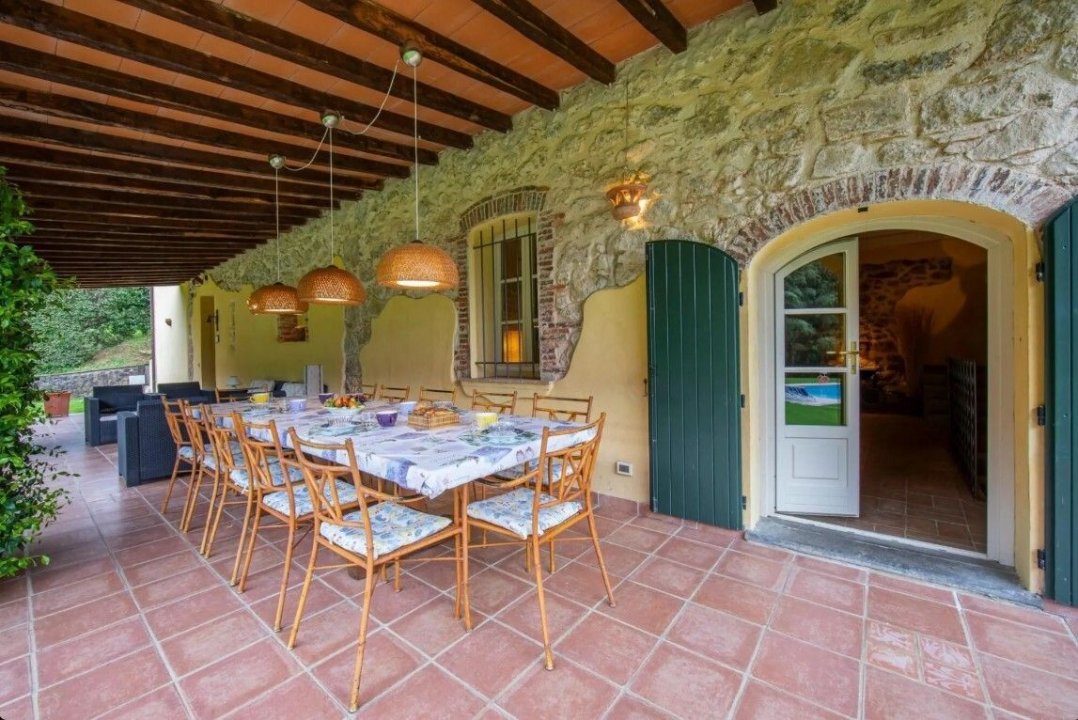 Se vende villa in zona tranquila Camaiore Toscana foto 8