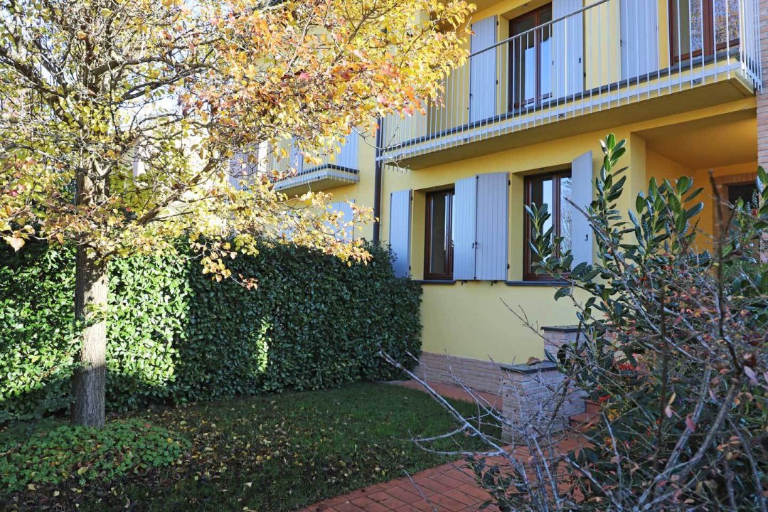 A vendre villa in zone tranquille Parma Emilia-Romagna foto 3