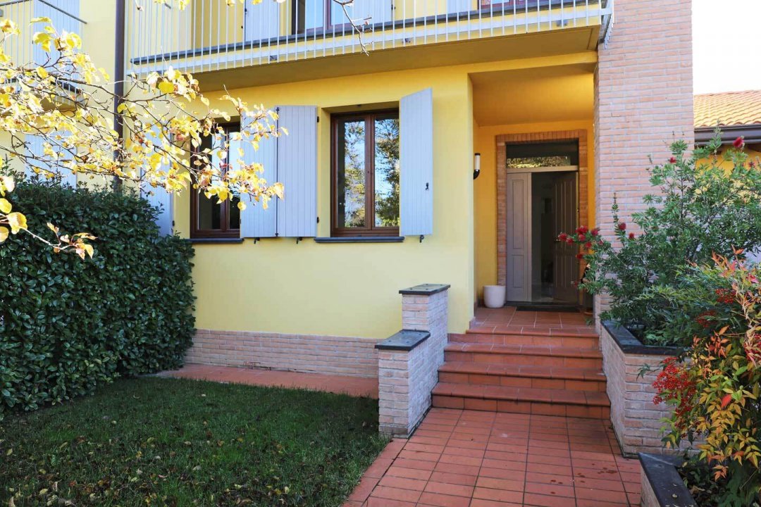 A vendre villa in zone tranquille Parma Emilia-Romagna foto 4