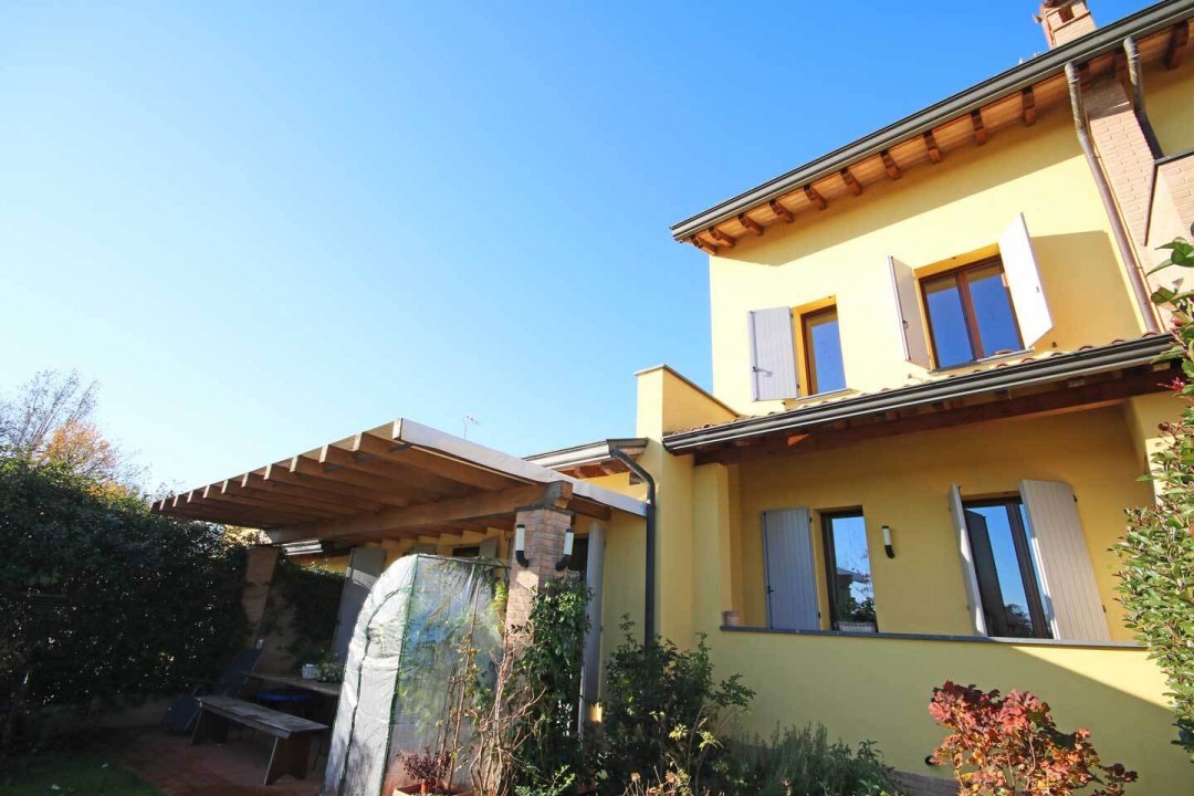 Se vende villa in zona tranquila Parma Emilia-Romagna foto 5
