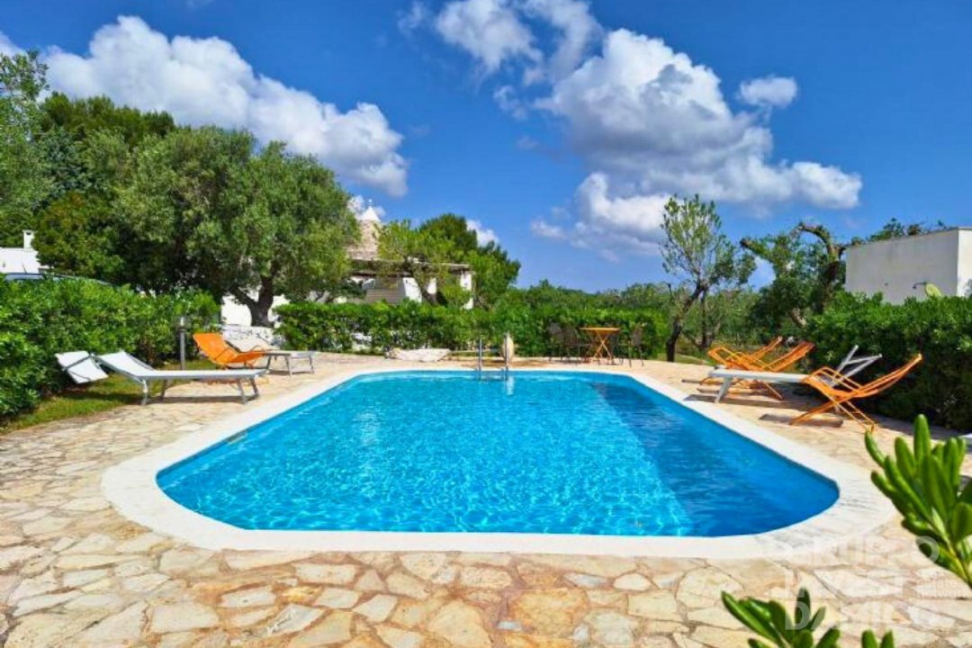 For sale villa in quiet zone Ostuni Puglia foto 4